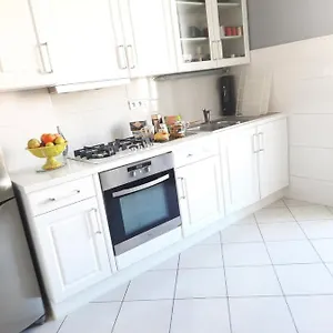 https://bnb-zen.fr-provencehotel.com